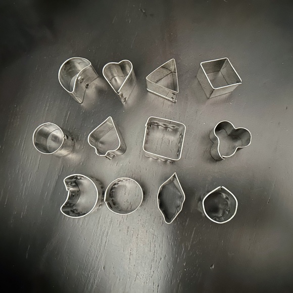 Vintage Complete Viking Canape & Hors D'oeuvre Cutters 12pc Set w Box Pristine - Picture 4 of 11